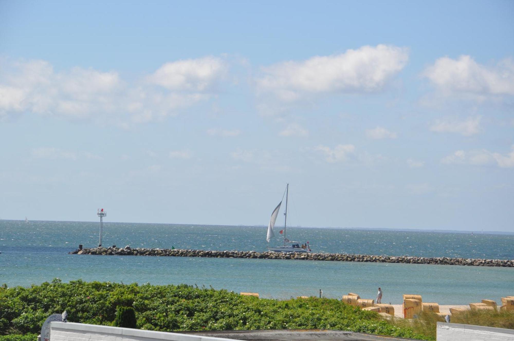 "Mit Ausblick"-Uneingeschraenkter Meerblick Burgtiefe auf Fehmarn Exterior foto
